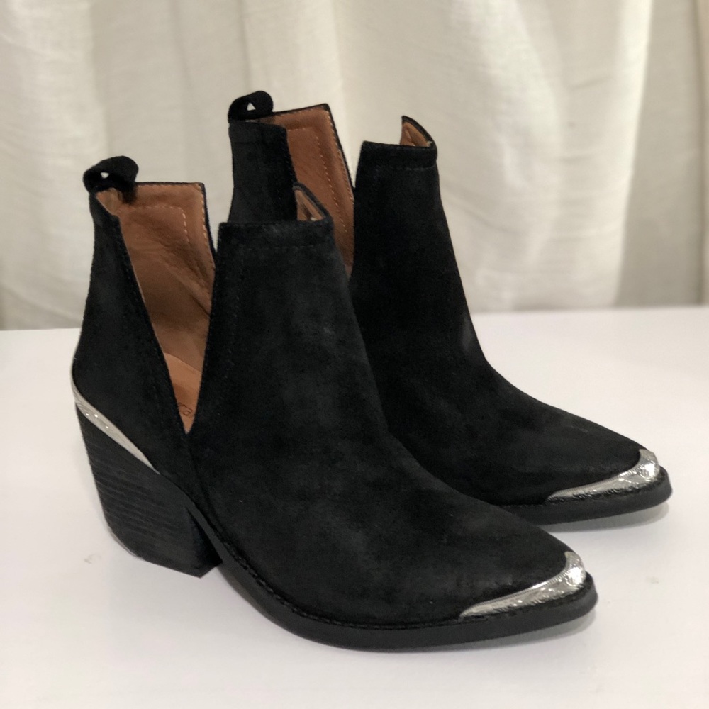 Jeffrey Campbell Cromwell Bootie
